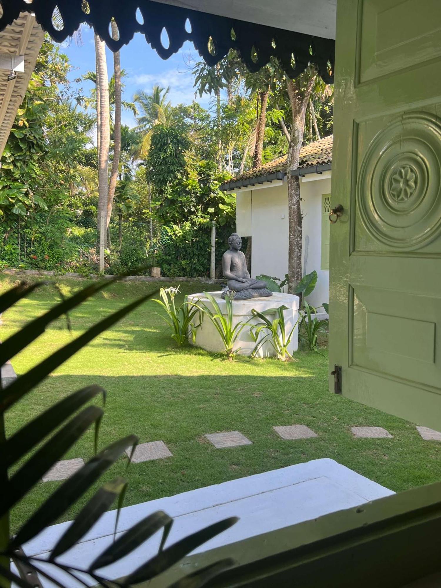 Zen House Hotel อาฮานกามา ภายนอก รูปภาพ